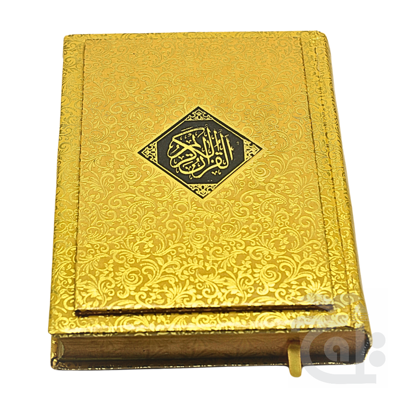 Title Image Holy Quran Translated Golden 465G